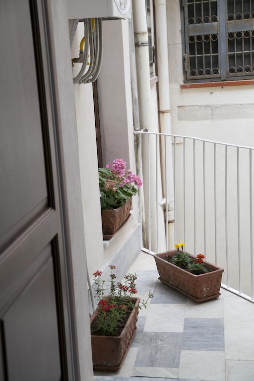 Sirhouse - Boutique Apartment In Ortigia Syracuse Room photo
